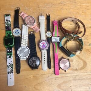 Assorted Watches Used Not Working For Parts Or Pieces lot 5